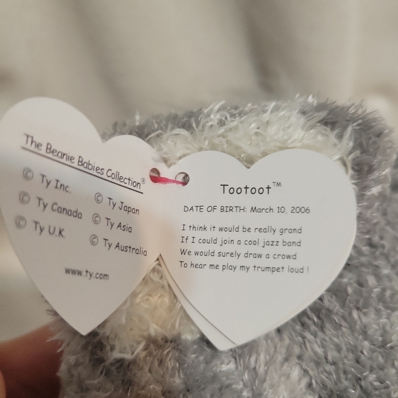 Ty Beanie Baby - TOOTOOT the Elephant (6.5 Inch) MINT with MINT TAGS vintage - Picture 3 of 5